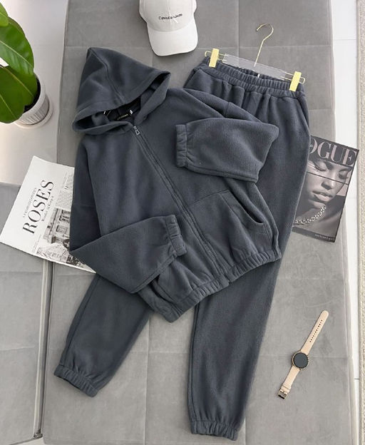 Костюм двойка