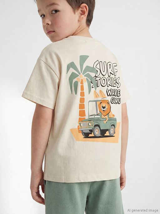 Bask?l? Erkek ?ocuk Ti??rt