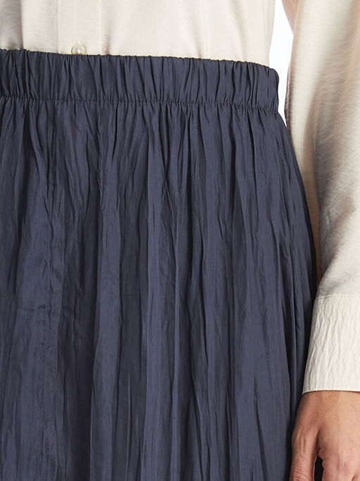 Beli Lastikli Kad?n Etek