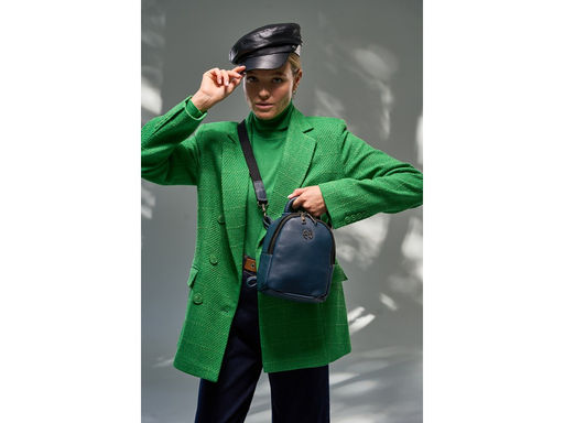 Сумка-рюкзак женский Lanotti 6610/Черный