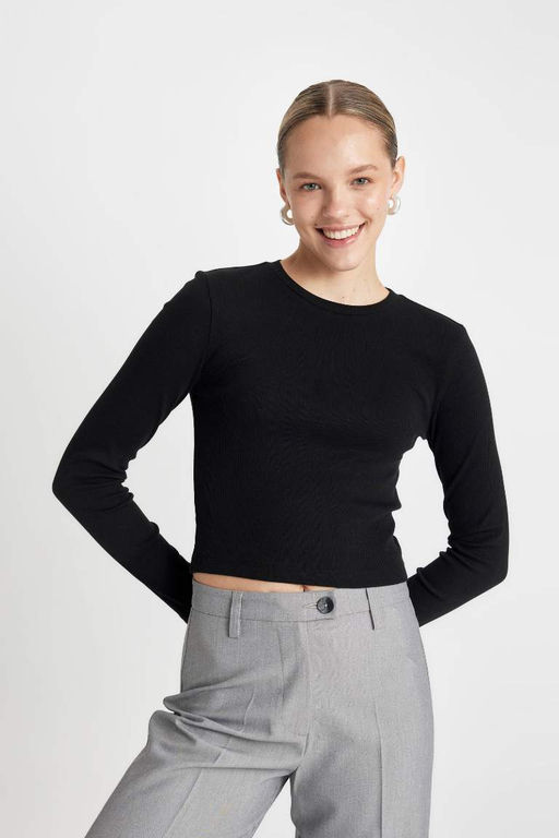 Базовая футболка с длинными рукавами и приталенным вырезом в рубчик на бретельках - Defacto фото 3