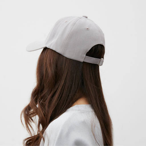 Кепка с вышивкой MIST Vacation, серая на застежке, размер 56-58