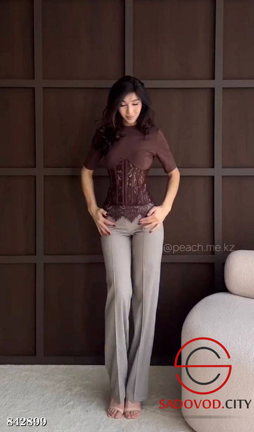 Корсет-футболка со шнуровкой