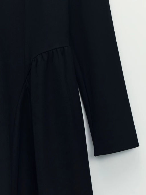 Платье мини со сборкой на бедрах / Zarina