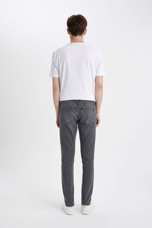 Джинсовые брюки скинни Carlo очень узкого кроя с нормальной талией и очень узкими штанинами - Defacto фото 6