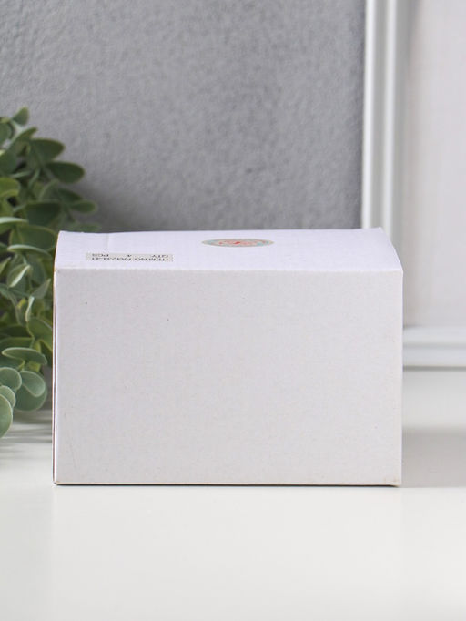 Фигурка полистоун Жёлтый цыплёнок с соломенным венком, 7?7?8 см