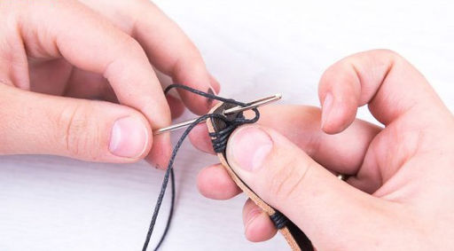 Иглы для шитья ручные Gamma N-217 для кожи №3-7 16 шт. в блистере острые