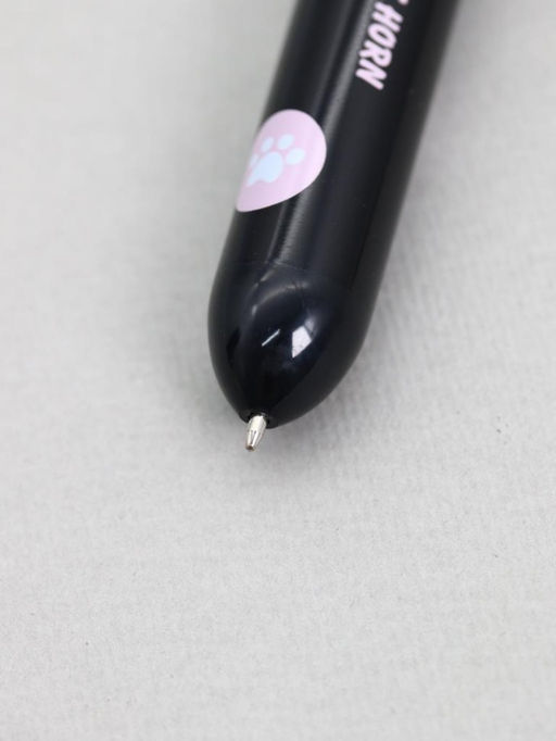 Разноцветная ручка 10 в 1 "Чёрная пушистая лапка"