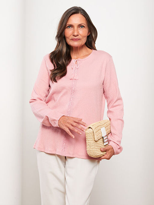 Ba?lamal? Yaka Nak??l? Uzun Kollu Kad?n Ti??rt