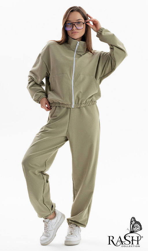 Костюм "Брэдбери" оливка Цвет:как на фото