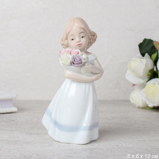 Статуэтка Девочка с цветами 12 см / HP3179 /уп 120/