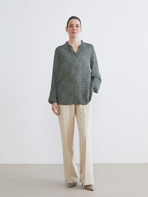 Ka??k Yaka Desenli Kad?n G?mlek