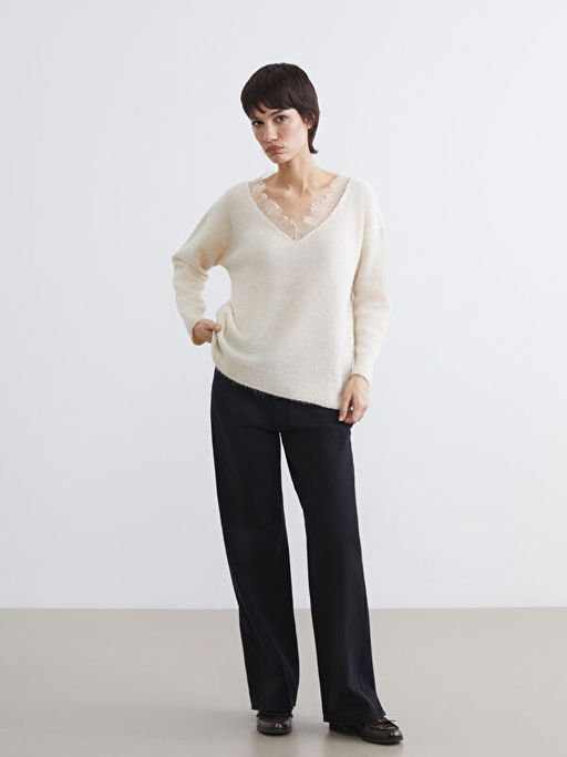 V Yaka Dantel Detayl? Oversize Kad?n Triko Kazak