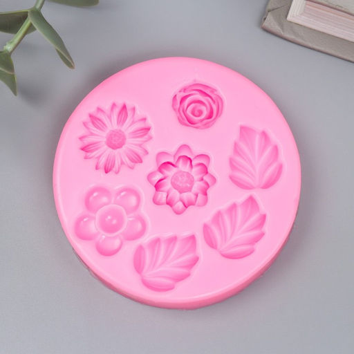 Молд силикононовый «Цветочки и листочки» 6,8 х 6,8 х 1 см