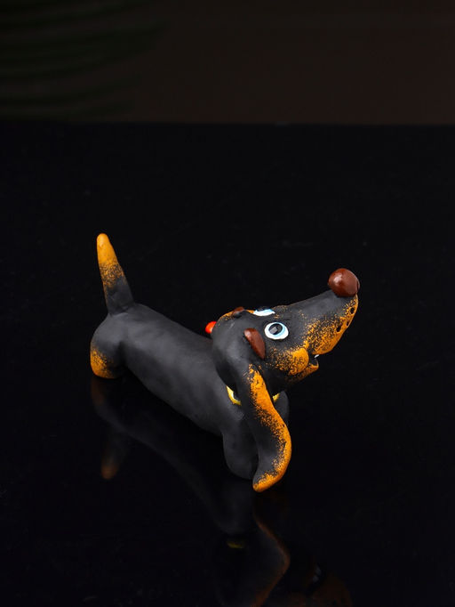 Фигурка полистоун «Такса счастливая», 4.5×9×4.3 см