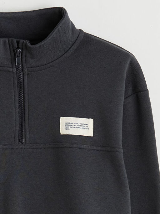 Dik Yaka Erkek ?ocuk Sweatshirt