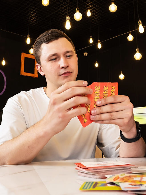 Настольная игра «Взрывные капибары», 2-8 игроков, 16+, МИКС