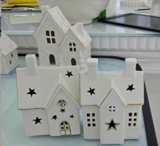 Фигурка Домик 7х5х9 см / 7102 /уп 2/96/