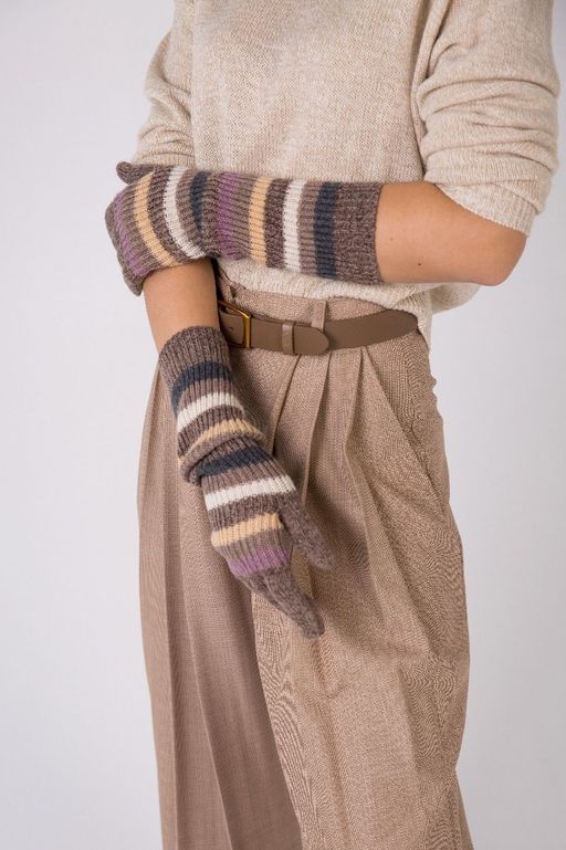 Перчатки из натуральной шерсти