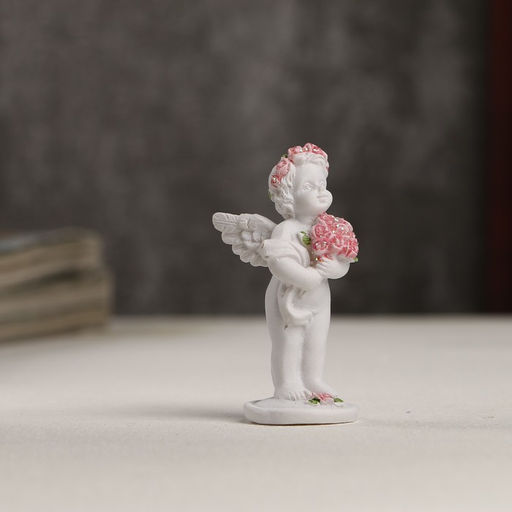 Цена за 2 шт. Сувенир полистоун "Белоснежный ангел в розовом веночке с букетом роз" 5,3х2,3х2,3 см