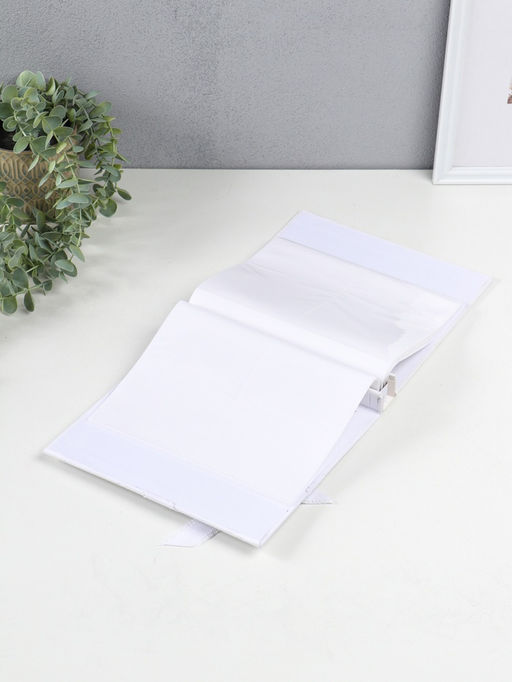 Фотоальбом на 100 фото 10×15 см «Белоснежный с бантом», в коробке, 4×22×23 см