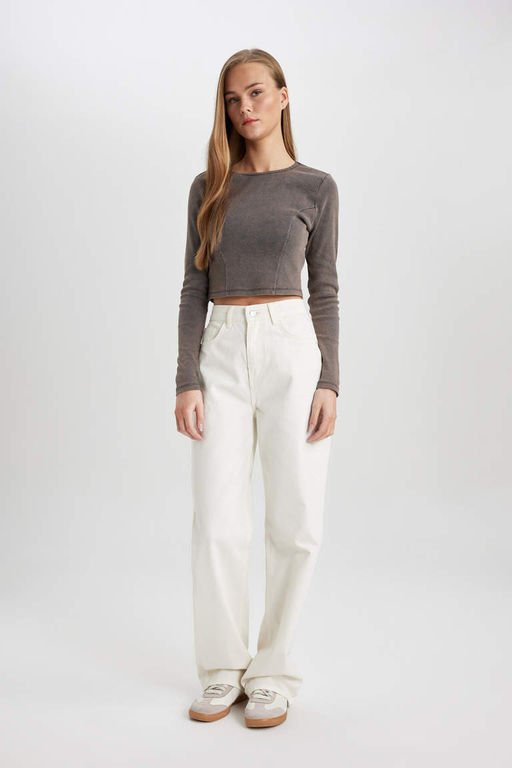 Приталенная футболка с длинными рукавами и круглым вырезом с эффектом потертостей - Defacto фото 2