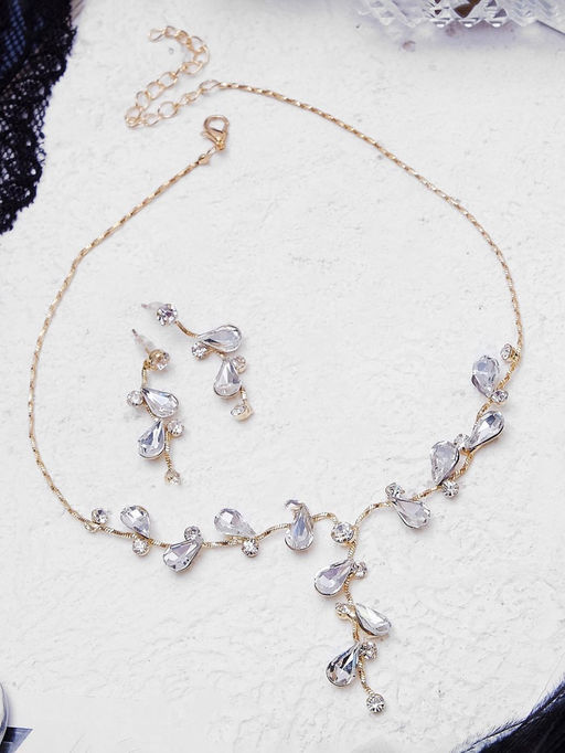 Набор 2 предмета: серьги, колье Изумление цветение, цвет белый в золоте, 42 см