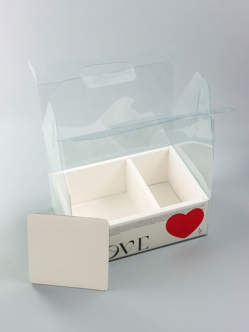 Коробка с PVC для цветов и десертов 26×18×30 см, любовь