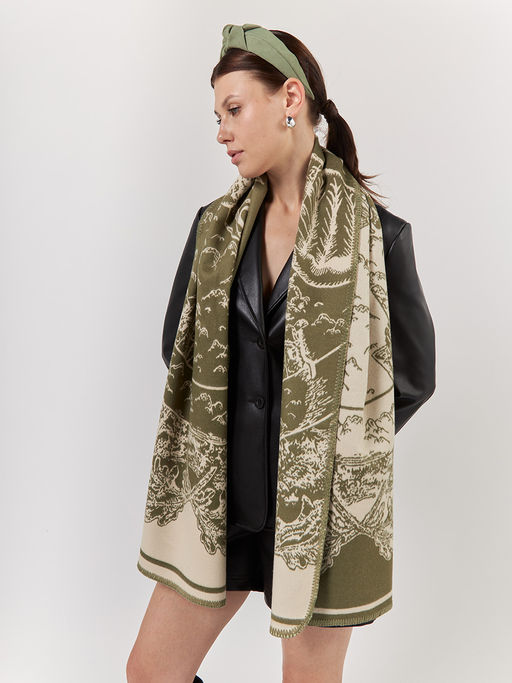 В СОСТАВЕ ШЕРСТЬ и КАШЕМИР Большой, мягкий, теплый однотонный двусторонний палантин.