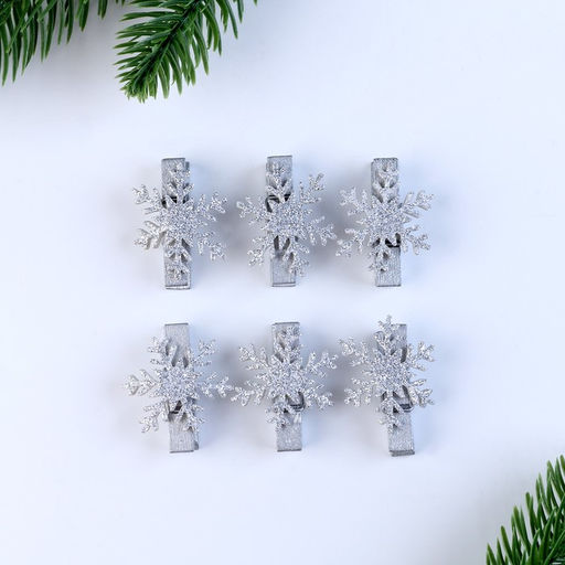 Цена за 2 шт. Прищепки для декора «Снежинки» серебряные, 6 шт.