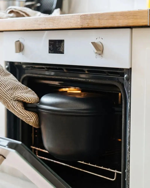 Кастрюля-казан с крышкой сковородкой, 7л, арт. 6870, НЕВА