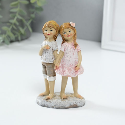 Фигурка полистоун «Мальчик с девочкой - дружба», 7.5×4.5×13 см