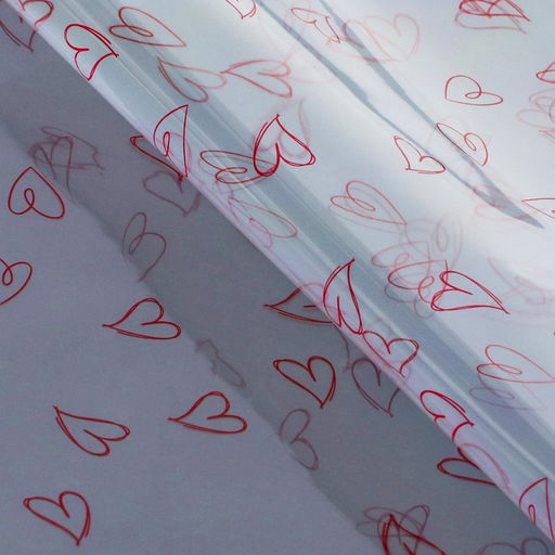 Цена за 20 шт. Пленка для цветов и букетов, в листах глянцевая, 57?572 см, красные сердца, 50 мкм