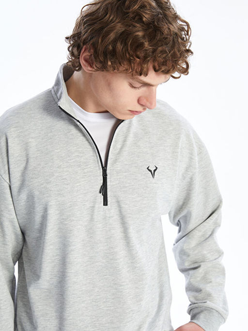 Dik Yaka Erkek Sweatshirt