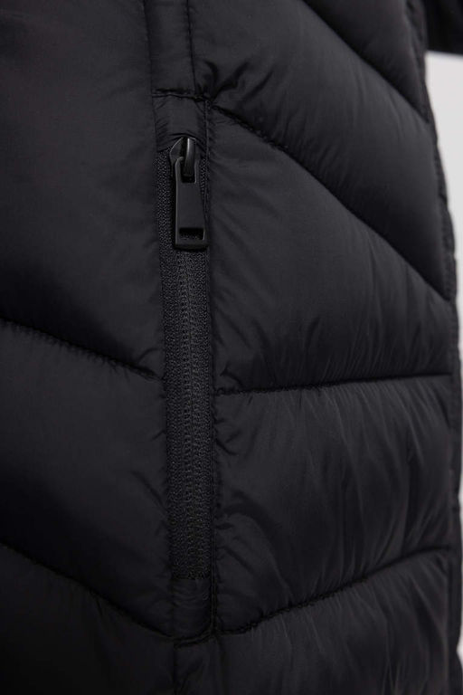 DeFactoFit Водоотталкивающий приталенный крой Стеганый пуховик на молнии с карманом и капюшоном Длинный пуховик Парка  фото 7