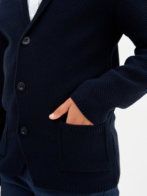 Темно-синий пиджак