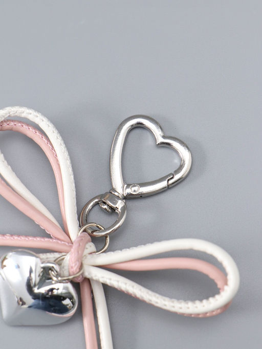 Брелок на карабине "Двойной бант с сердцем" бело-розовый 14х9х1,5 см