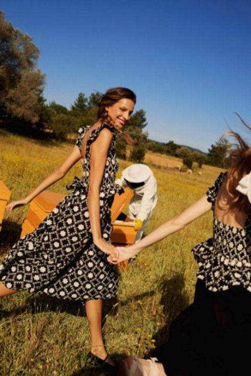 Lug Von Siga x DeFacto Kare Yaka Brode Ask?l? Midi Elbise