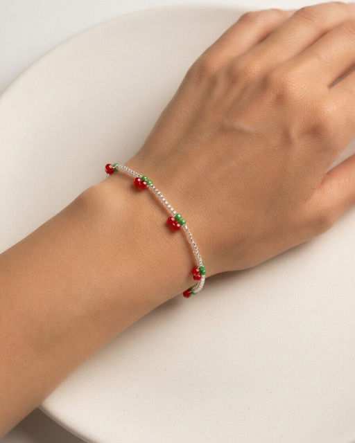 Браслет из бисера