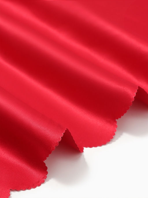 Скатерть Доляна, однотонная, 140?180 см, красная, 140 г/м?, 100% п/э