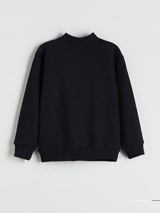 Dik Yaka Erkek ?ocuk Sweatshirt