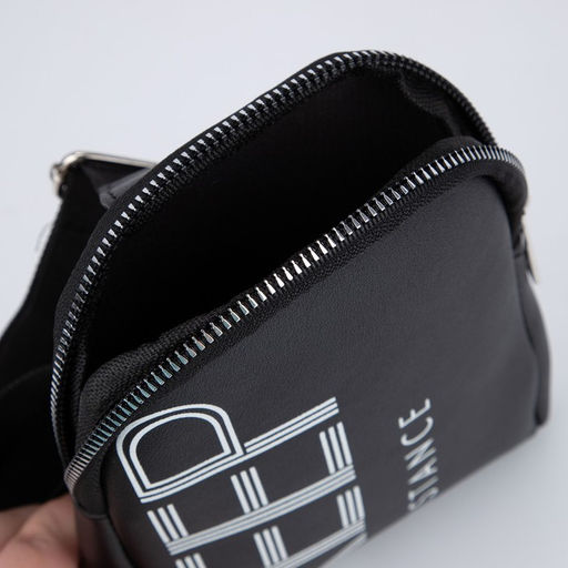 Сумка молодёжная через плечо KEEP distance, чёрная