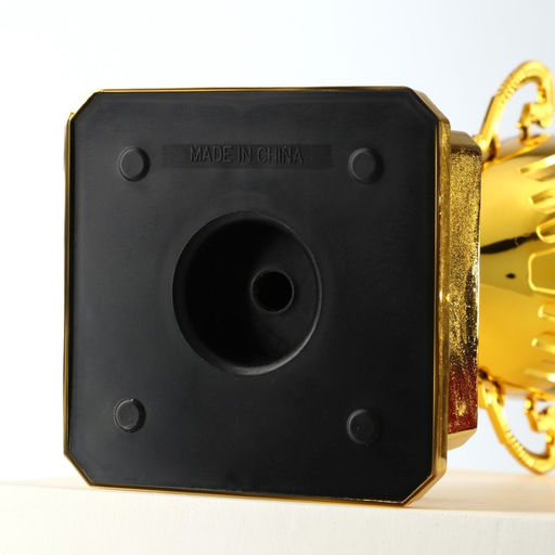 Кубок 092, зол., подставка пластик, 19,4 х 10,5 х 7,8 см - Командор фото 7