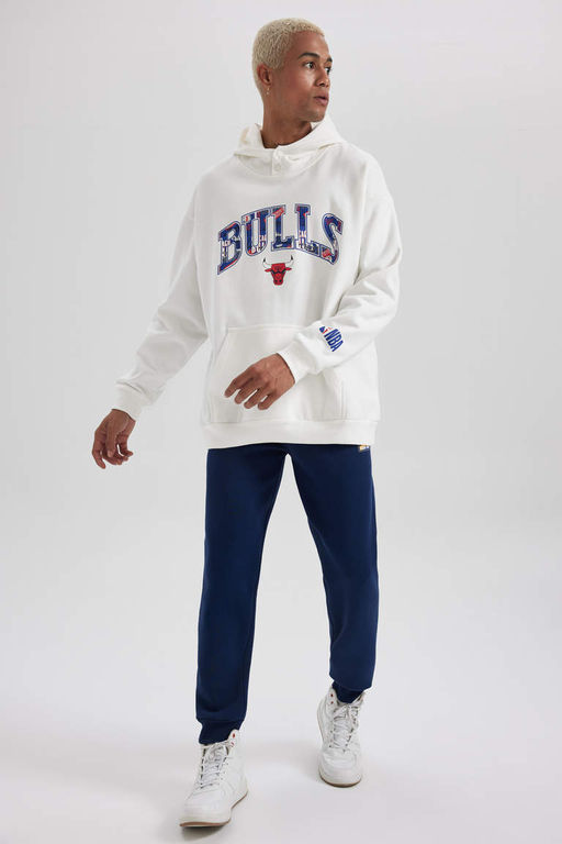 DeFactoFit Толстовка комфортного кроя с капюшоном NBA Chicago Bulls  фото 6