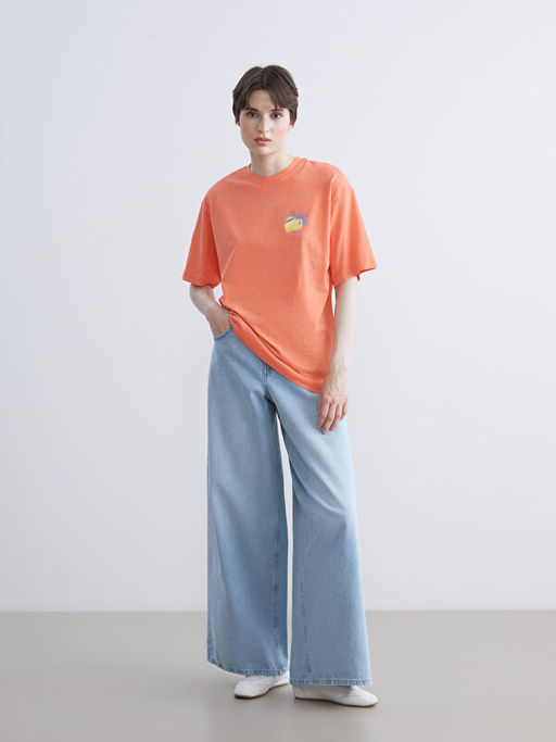 Bisiklet Yaka Bask?l? Oversize Kad?n Ti??rt