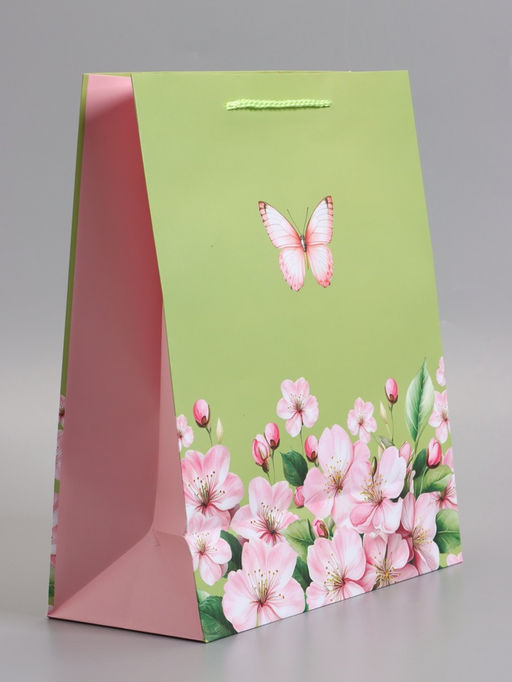 Пакет подарочный ламинированный «Цветы и бабочка», 26×12×32 см