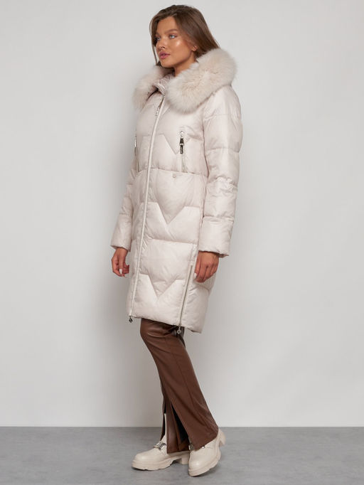Пальто утепленное с капюшоном зимнее женское бежевого цвета 13305B - Visdeer фото 3