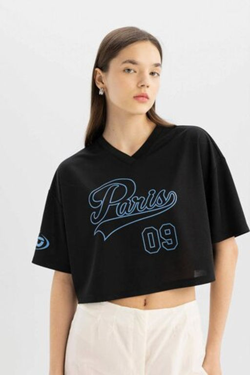 Крутая футболка оверсайз с V-образным вырезом и короткими рукавами с принтом - Defacto фото 4