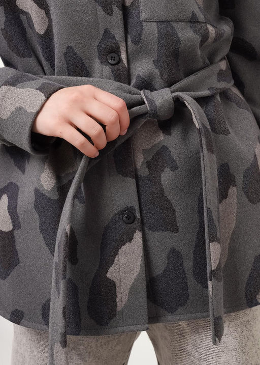 157022/186ввэ Жакет женский (ЧЗ)