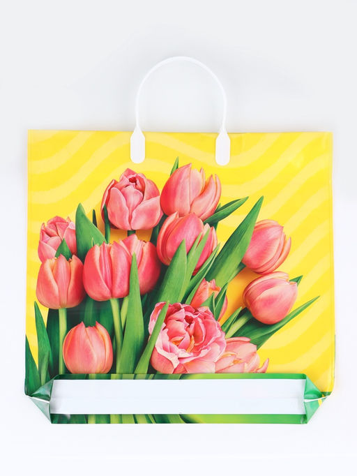 Цена за 10 шт. Пакет подарочный Муза, полиэтиленовый с пластиковой ручкой, 37?34 см, 80 мкм